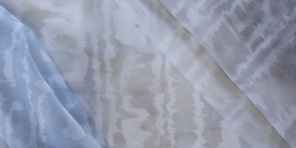 CSPU19- Waterwave Stripe by Florence Broadhurst